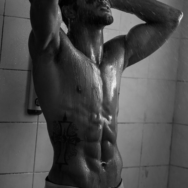 footballUS, foot, footwear, footballgame, footballplayer, collegefootball, footballseason, barefoot, footwork, footy, AmericanFootball, footballer, nikefootball, footprints, footlocker, footfetish, instafootball, adidasfootball, footage, footballgames, bigfoot, freestylefootball, footballboots, footing, footballislife, featuredfootwear, fantasyfootball, FootballNews, footsteps, footprint, fashionphoto, fashionmen, blackwhitephoto,